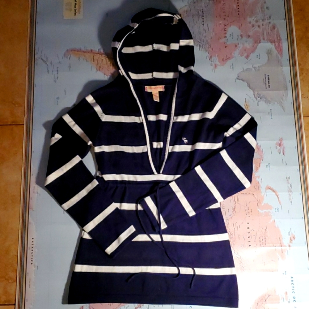 Ambercrombie hoodie sweater